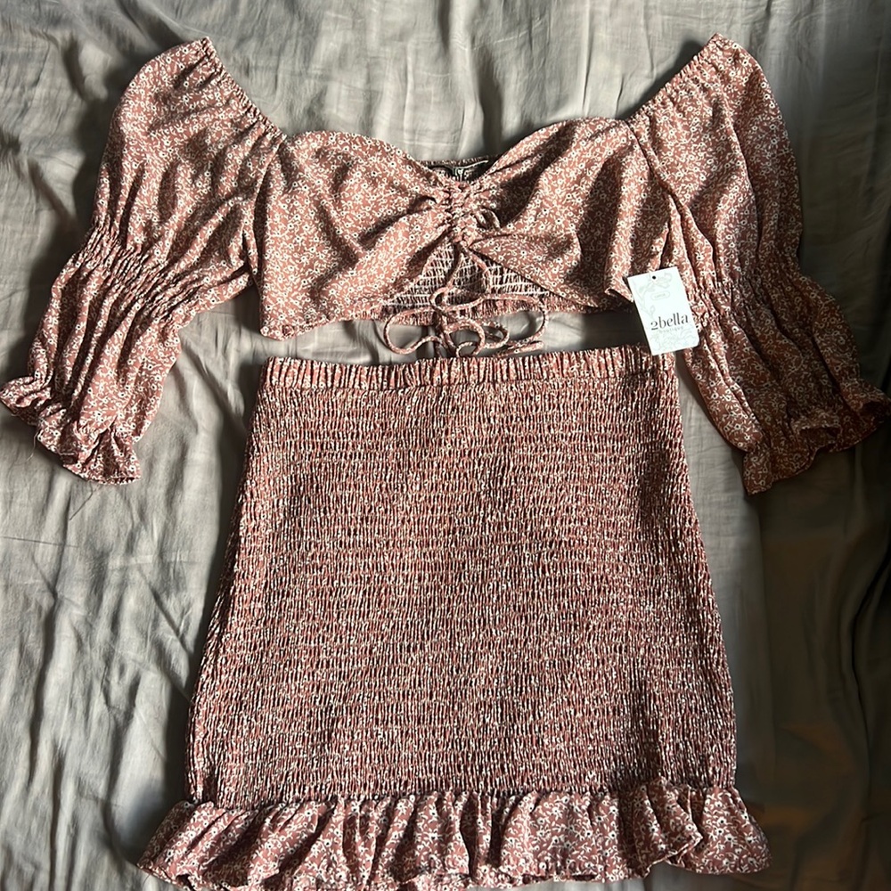 2 Bella Boutique Elegant 2 piece Set